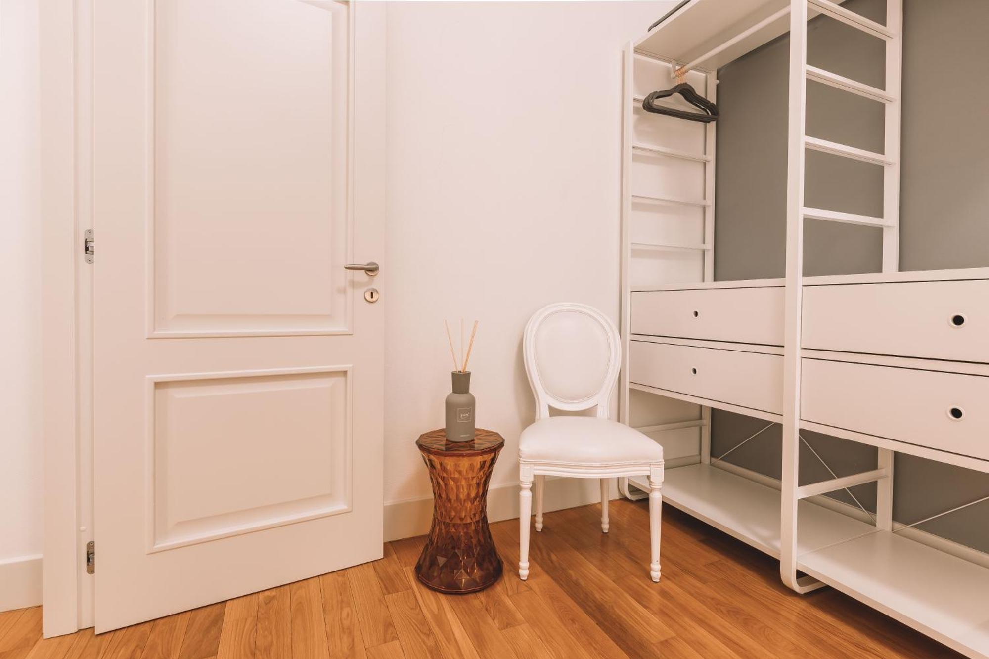 Tergesteo Adriatic Suite Trieste Ngoại thất bức ảnh